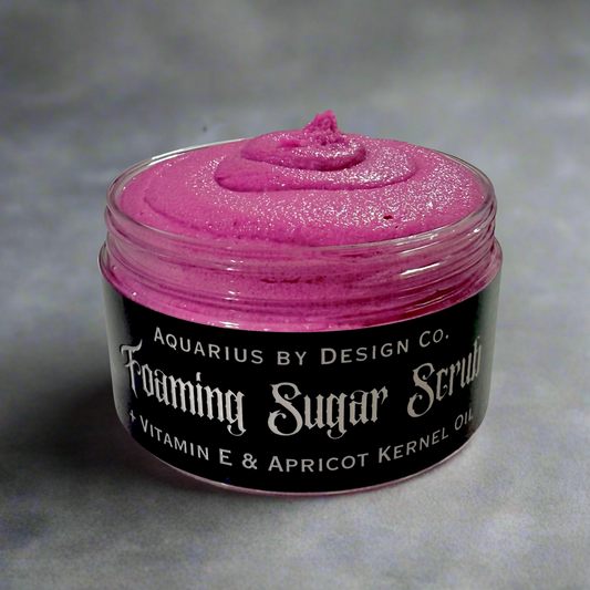 Femme en Rouge Collection • Dark Cherry, Cinnamon, Clove, Sweet Tobacco, Jasmine, Saffron